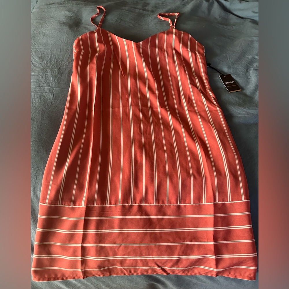 New With Tags FOREVER 21 Dress